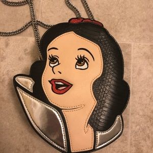 Danielle Nicole Snow White Crossbody Purse